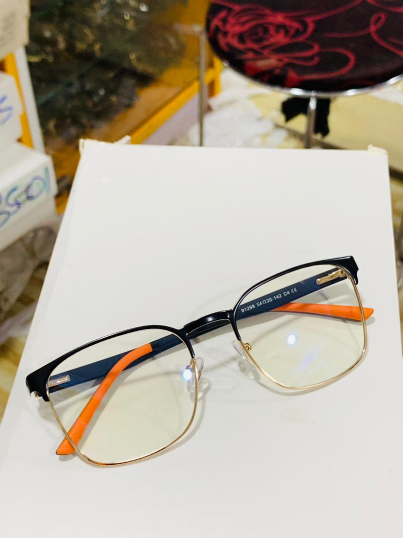 Nova frame🕶️